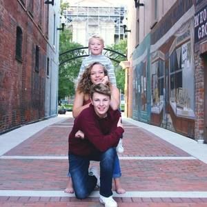 Meet your Posher, Lily